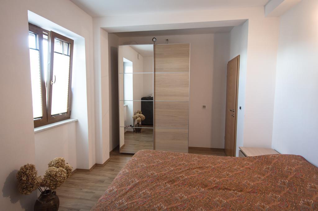 Apartment Dezo Istria Izola Szoba fotó