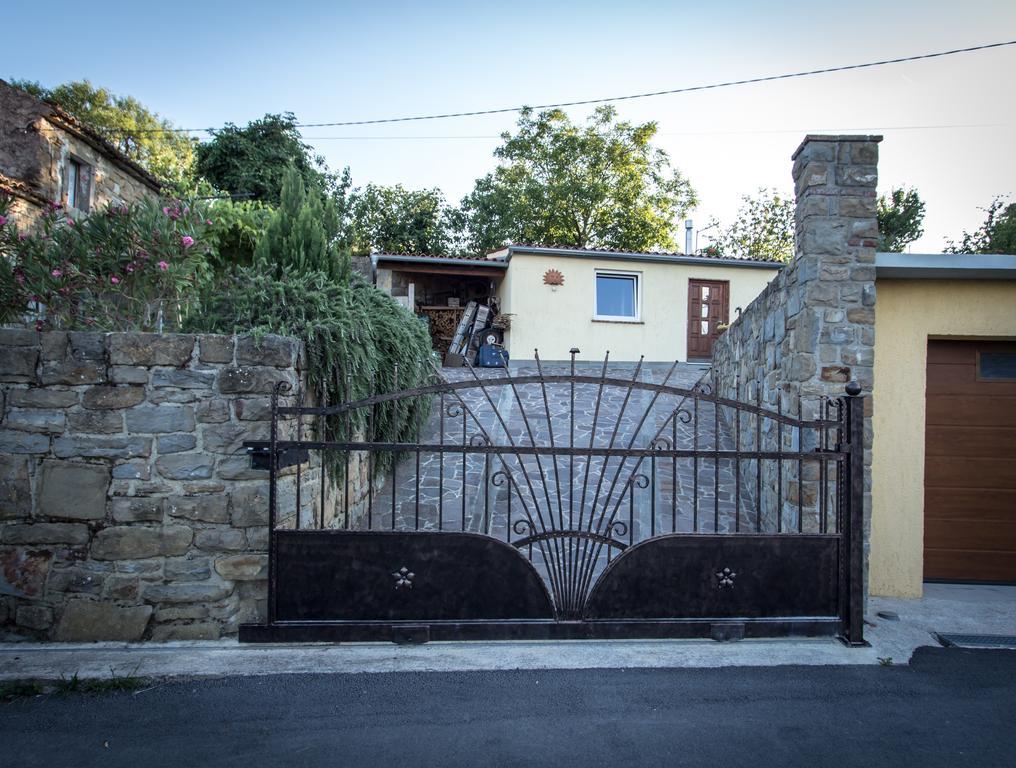 Apartment Dezo Istria Izola Szoba fotó